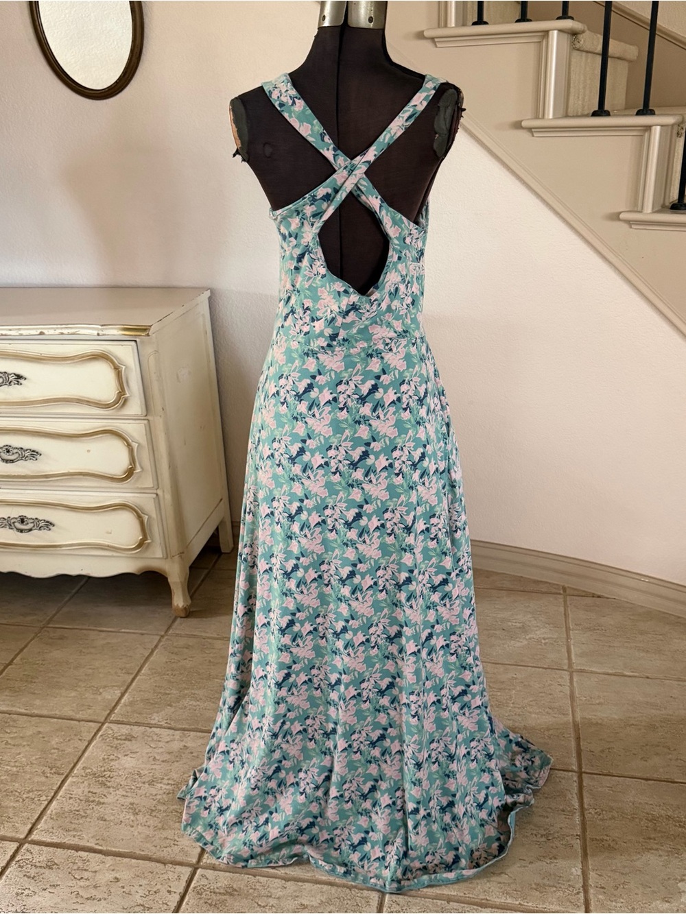 PACT Women’s Size L Organic Fit & Flare Open Back Maxi Dress Light Blue Floral - Picture 4 of 11